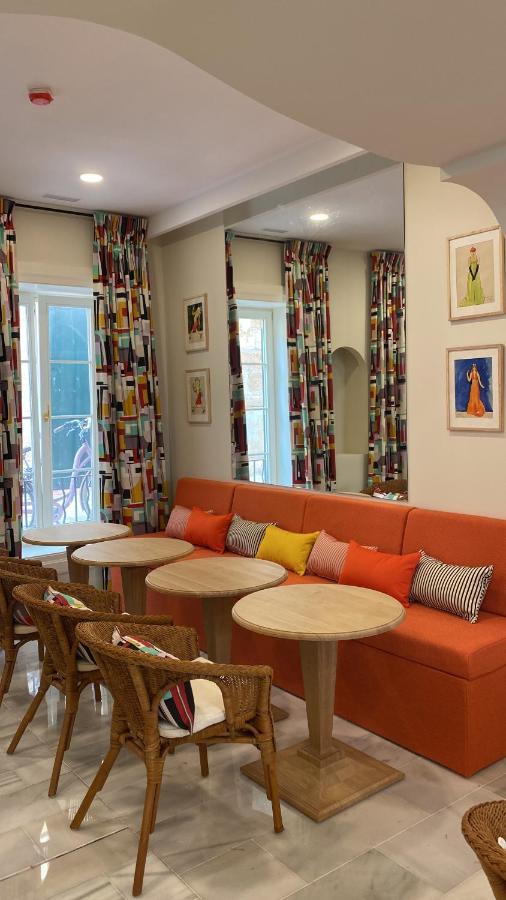 Hotel Maia Ситадела Екстериор снимка