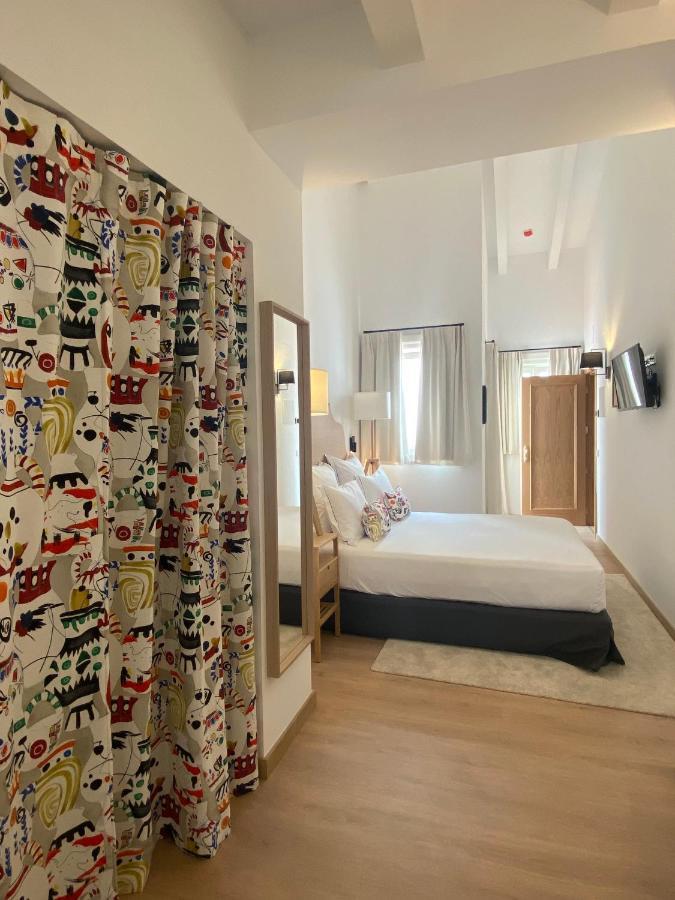 Hotel Maia Ситадела Екстериор снимка