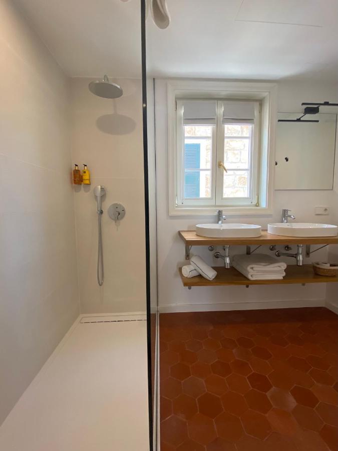 Hotel Maia Ситадела Екстериор снимка